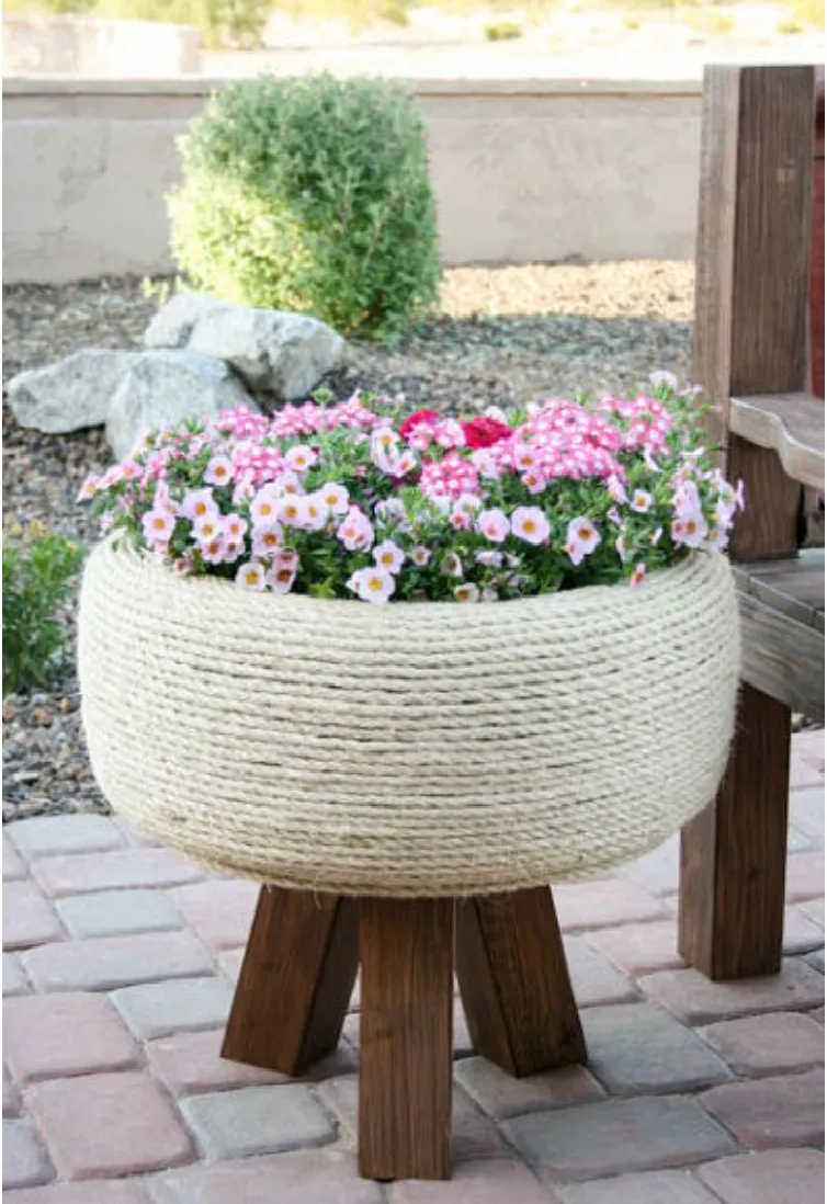 recycled-tire-turned-gorgeous-planter