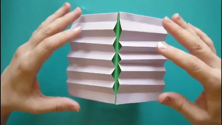 как сделать из бумаги домик