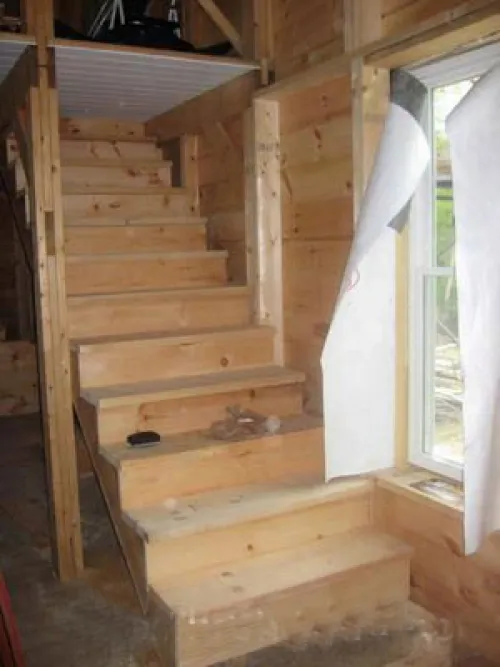 Лестница в доме своими руками из дерева
